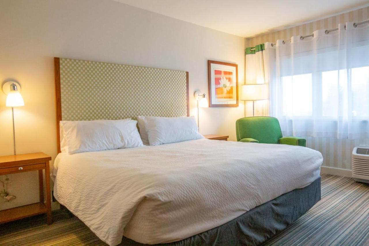 Holiday Inn Express Columbus Airport Easton Eksteriør bilde